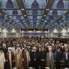 العلّامة فضل الله شارك في مؤتمر الإمام الرضا (ع) في مدينة مشهد الايرانية